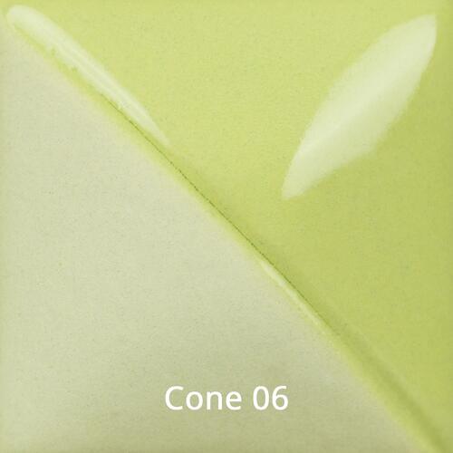 Mayco Fundamental Underglaze UG-068 Apple Green — example fired result